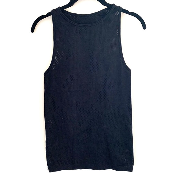 NWOT Fabletics Clara SculptKnit Tank - Picture 4 of 6